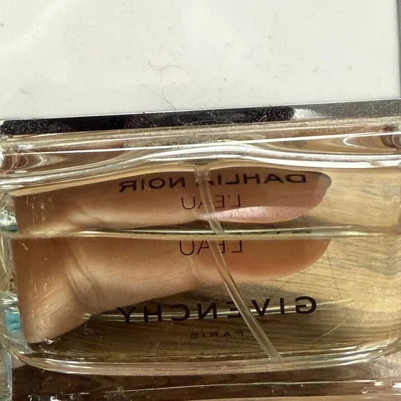 Givenchy Dahlia Noir Leau Floral Fresh Eau de Toilette Perfume Set 2 Bottles - Picture 7 of 12